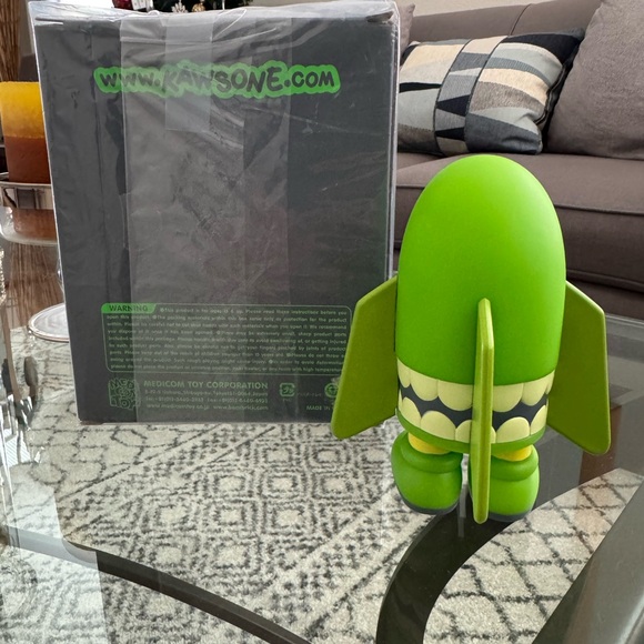 KAWS Blitz Green Toy Figure - Picture 2 of 3